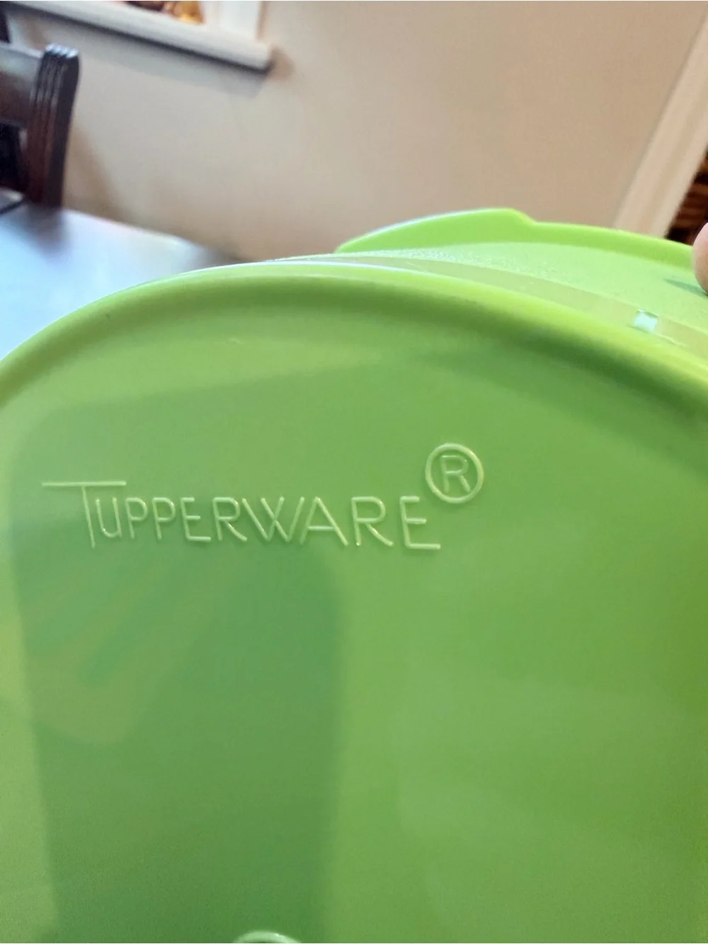 2 Vtg TUPPERWARE #1204 Lime Green Canister w/#1205 Sealing Lids USA